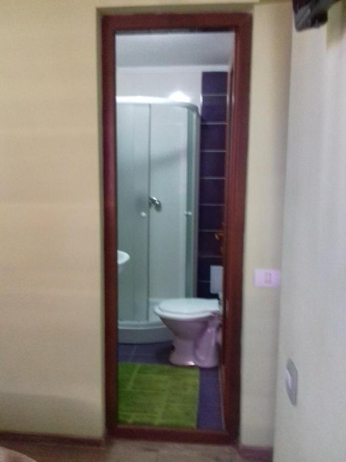 Casa Ultraviolet Hotell Năvodari Exteriör bild