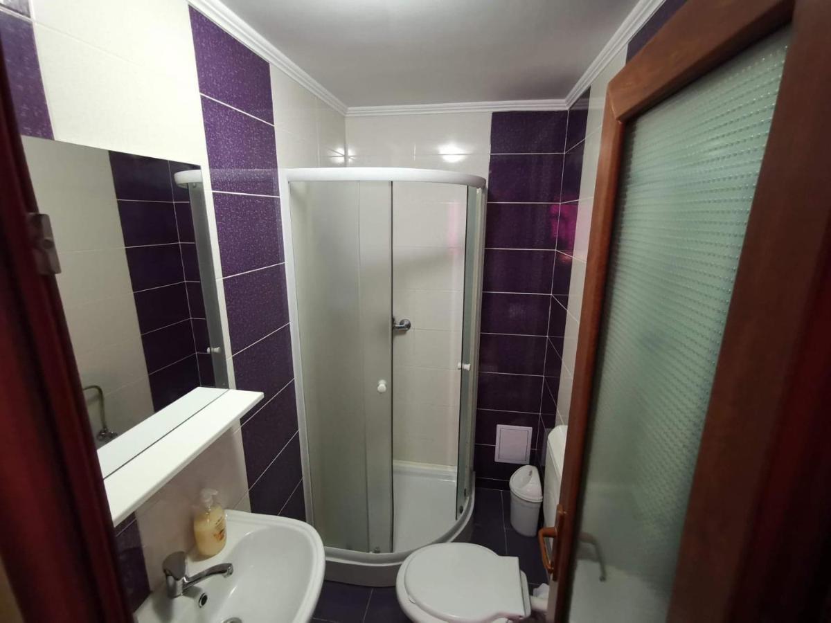 Casa Ultraviolet Hotell Năvodari Exteriör bild
