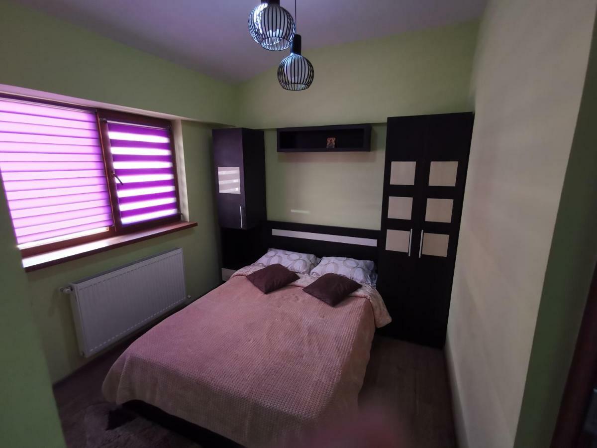 Casa Ultraviolet Hotell Năvodari Exteriör bild
